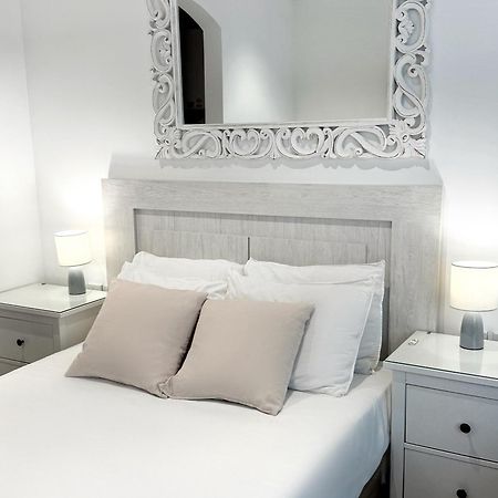Delightful City Centre Studio Clarendon Apartment - Grand Central House Gibraltar Extérieur photo