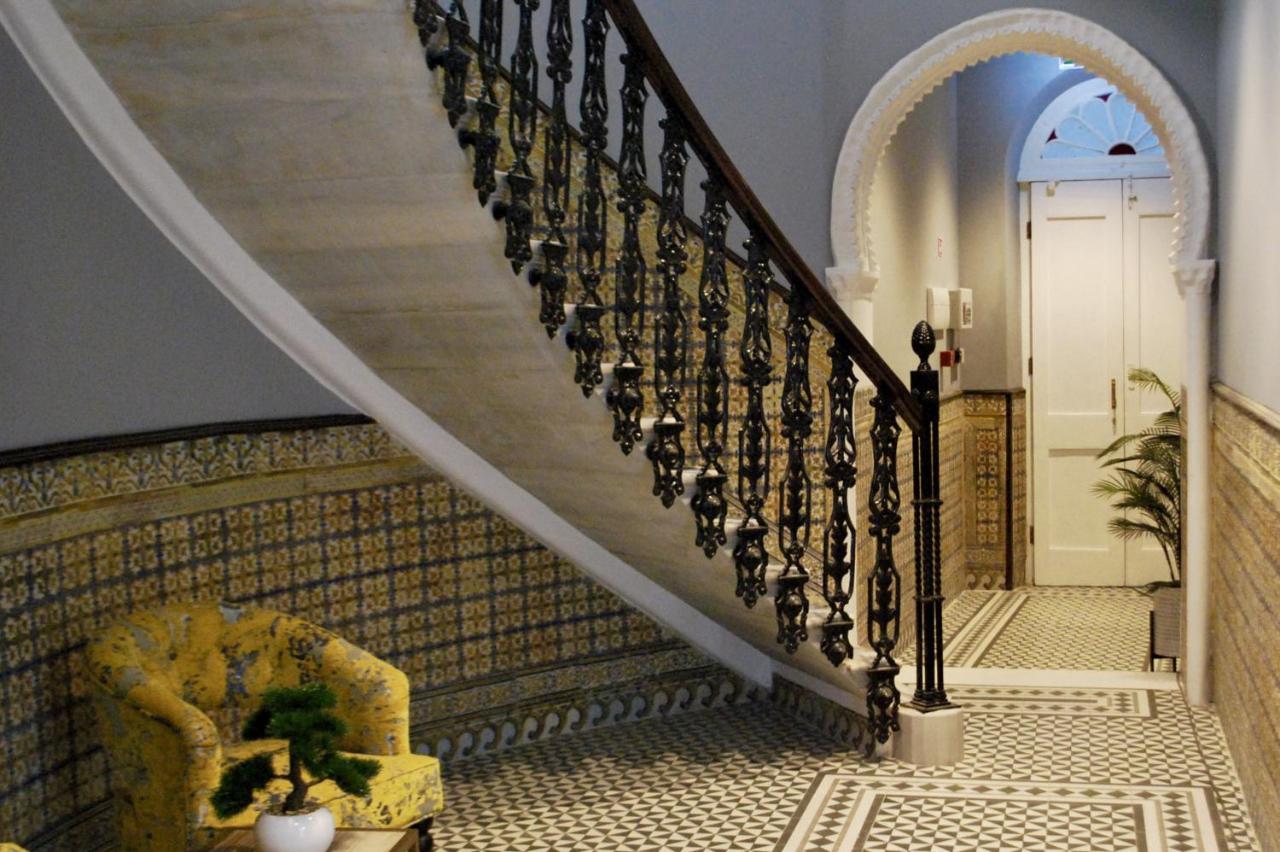 Delightful City Centre Studio Clarendon Apartment - Grand Central House Gibraltar Extérieur photo